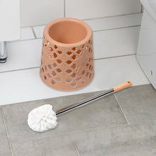 Ergonomic toilet brush set with no dead angle design