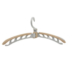 Compact 360�� rotating clothes hanger, port