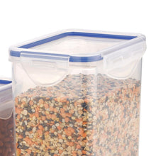 Close-up of clear food containers with leak-proof lids