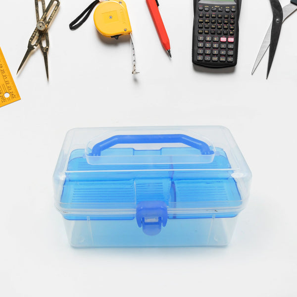 Medium-sized plastic art storage box with handle, ideal for organizing painting supplies and tools.